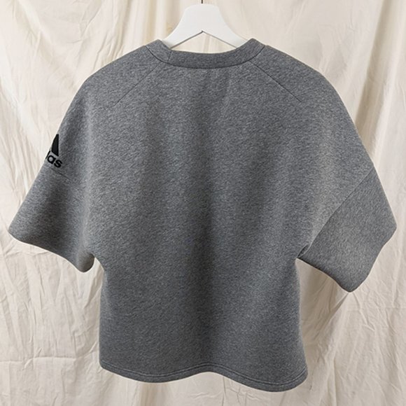 Adidas Structured Athleisure Top Size M - Picture 2 of 3